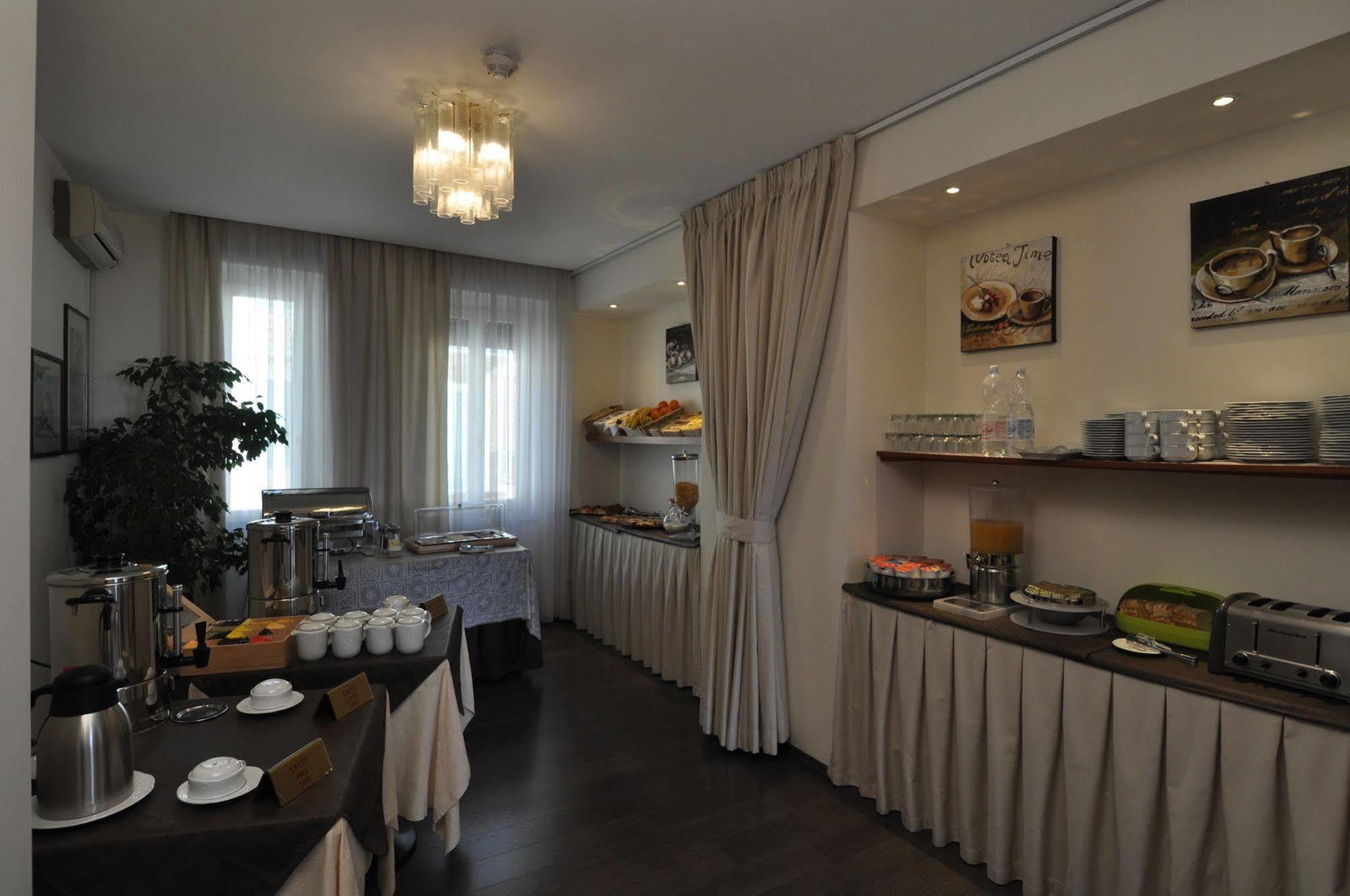 Hotel Sole Mare Sanremo Dış mekan fotoğraf